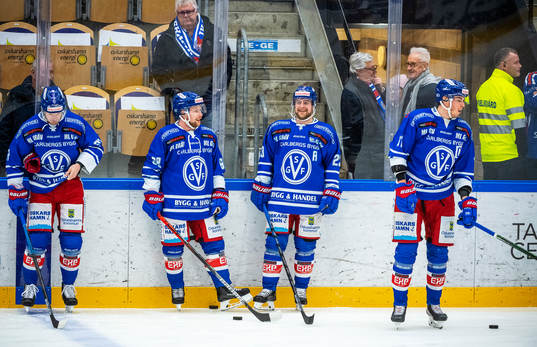 Oskarshamns spelare värmde upp i Virserums SGFs