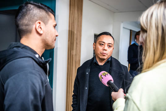 Agent Reynaldo Leroux när Paulinho