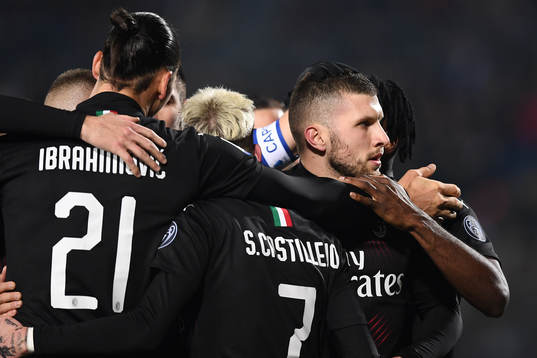 Zlatan Ibrahimovic of Milan celebrates