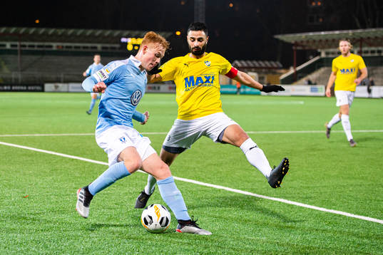 Malmö FFs Linus Borgström och IFK Malmös Raslan Al Kurdi