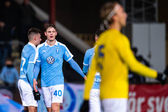 Malmö FFs Hugo Andersson jublar