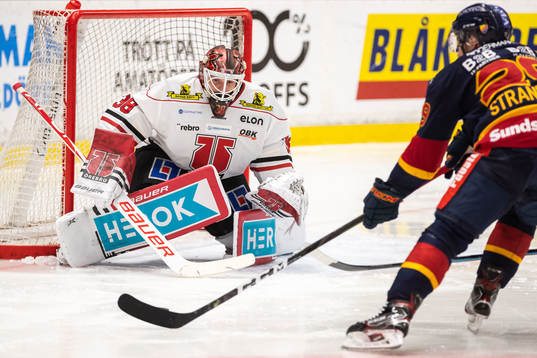 Örebros målvakt Dominik Furch