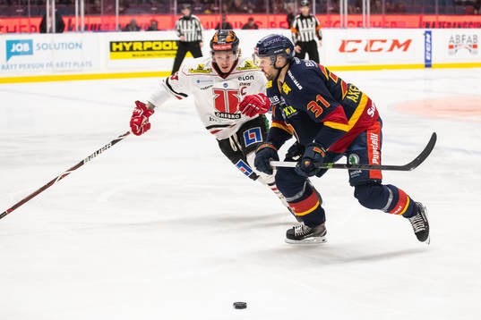 Örebros Christopher Mastomäki och Djurgårdens Dick