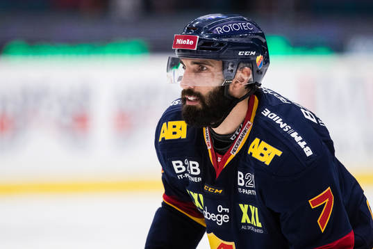 Djurgårdens <jd7<under ishockeymatchen i SHL mellan