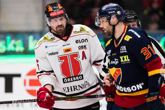Örebros Stefan Warg och Djurgårdens Dick Axelsson