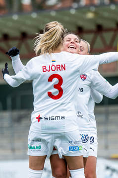 Rosengårds Johanna Rytting Kaneryd jublar