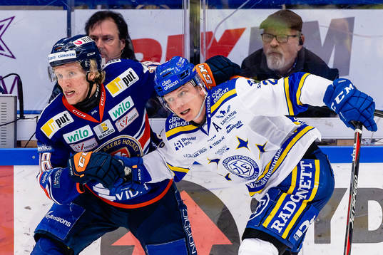 Kamp mellan Växjös Marcus Sylvegårdoch Leksands Patrik