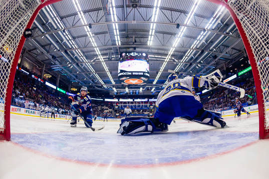 Växjös Jacob Micflikier gör mål 5-1