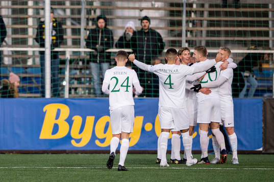 Västerås spelare jublar
