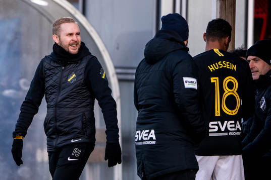 s assisterande tränare Patric Jildefalk