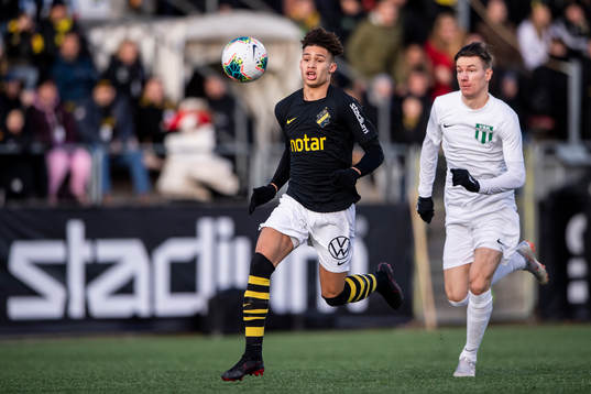 s Maxim Sainte och Västerås Pontus Fredriksson