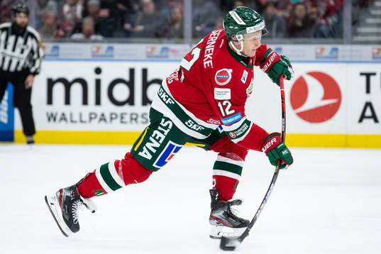 Frölundas Max Friberg skjuter 1-1