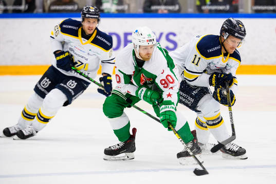 s Simon Önerud