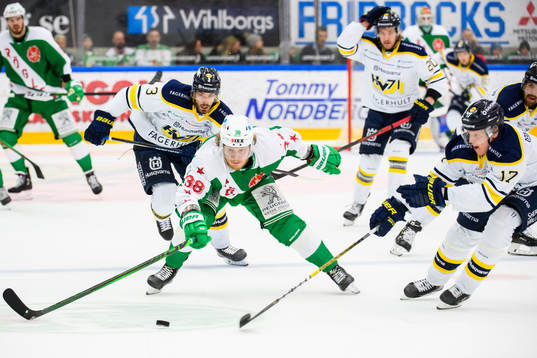 s Emil Johansson