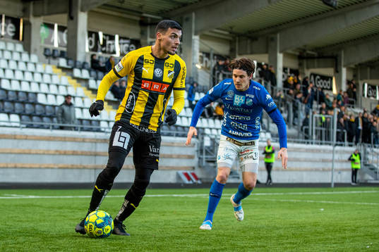 Häckens Ahmed Yasin mot Norrbys Nino Osmanagic
