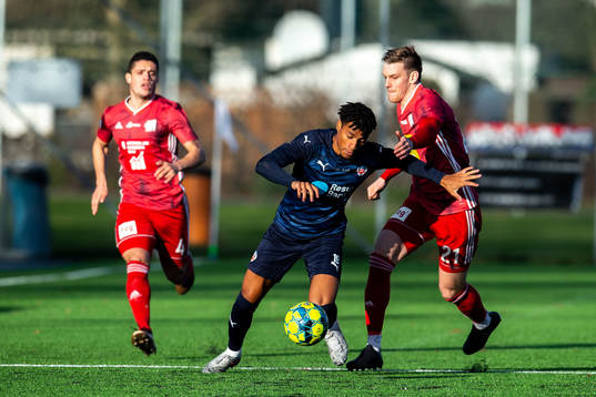 Bläddra bland fler bilder av Fotboll, Träningsmatch, Helsingborg - Lyngby