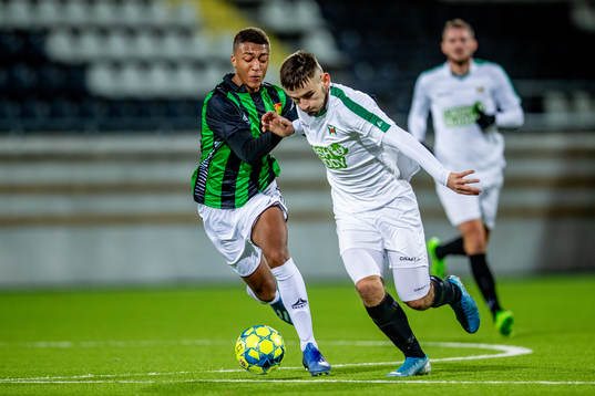 GAIS Marvin Dje Runqvist mot Varbergs Erion Sadiku