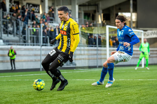 Häckens Ahmed Yasin mot Norrbys Nino Osmanagic