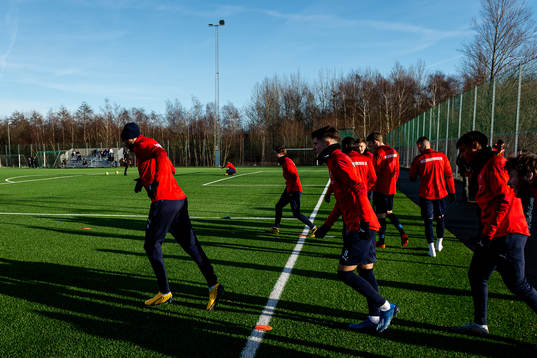 Helsingborgs spelare värmer upp
