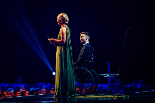 Tobias Forsberg och Filippa Norr Richloow, Prisutdelare