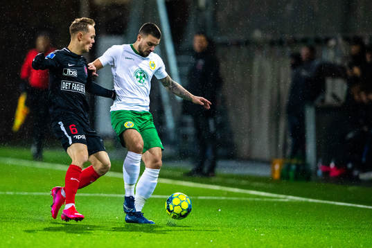 Midtjyllands Joel Andersson och Hammarbys Vladimir Rodic