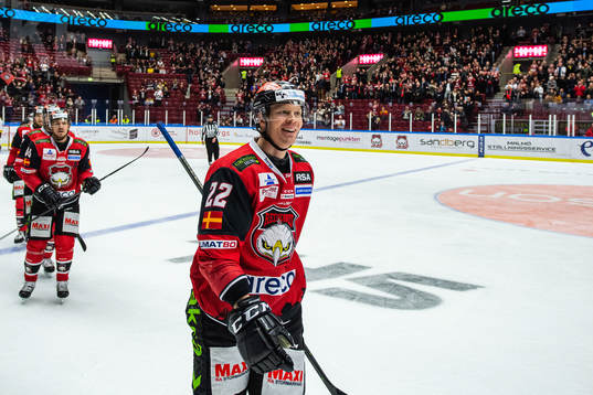 Malmö Redhawks Lars Bryggman jublar