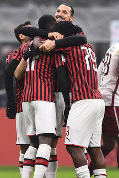 Zlatan Ibrahimovic of Milan celebrates