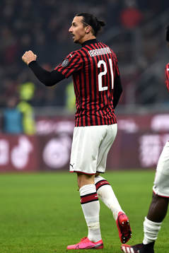 Zlatan Ibrahimovic of Milan celebrates