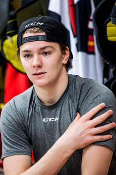 Ishockeyspelaren Helge Grans