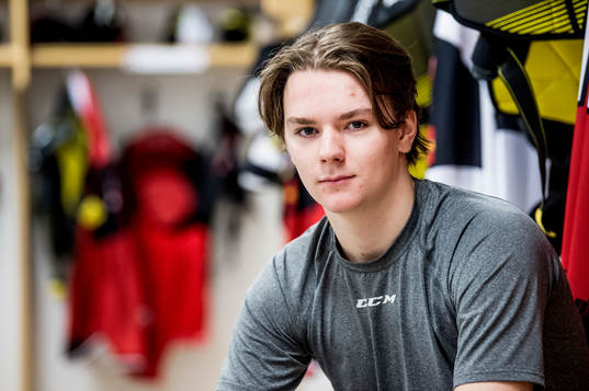 Ishockeyspelaren Helge Grans