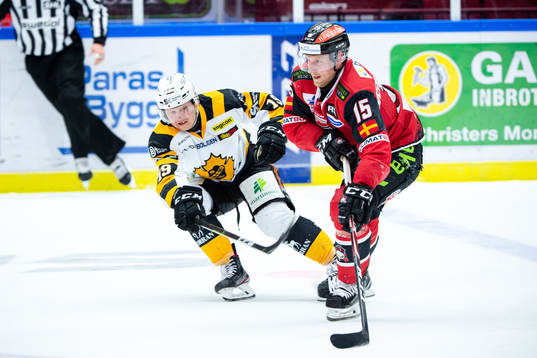 Skellefteås Tuomas Kiiskinen och Malmö Redhawks Axel