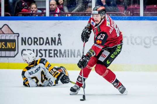 Malmö Redhawks Fredrik Händemark assisterar till 4-1
