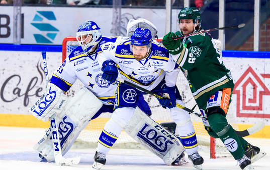 Leksands målvakt Axel Brage, Johan Fransson och