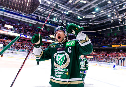 Färjestads Linus Johansson jublar