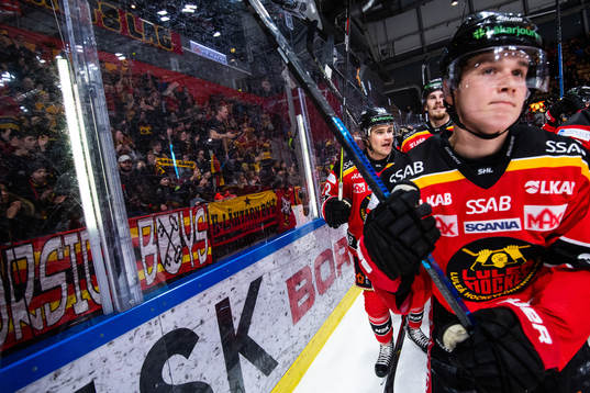 Luleås Karl Fabricius och Nils Lundkvist jublar