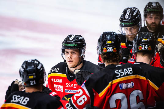 Luleås Filip Hållander jublar