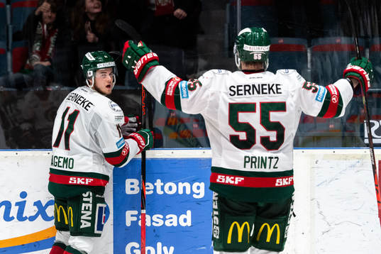 Frölundas Samuel Fagemo jublar med David Printz
