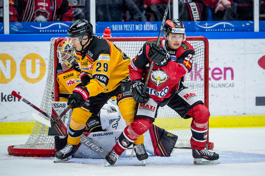 Luleås Erik Gustafsson mot Malmö Redhawks Christoffer