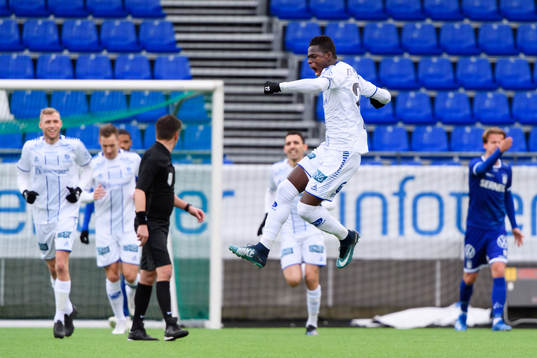 Sarpsborgs Ismaila Coulibaly jublar