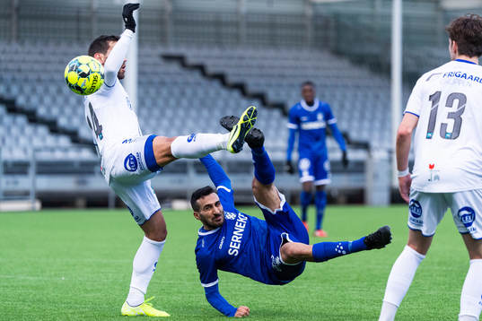 IFK Göteborgs Sargon Abraham med en cykelspark