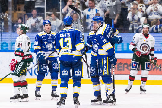 Leksands Daniel Gunnarsson jublar med Jon Knuts