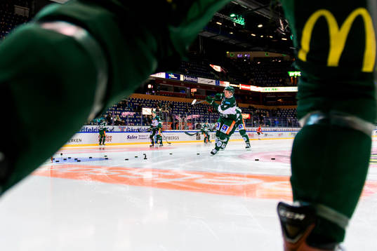 Färjestads Oscar Lawner