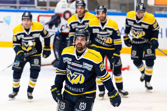 s Axel Holmström jublar