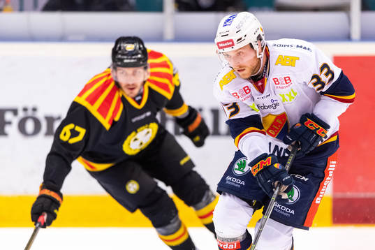Brynäs John Persson och Djurgårdens Linus Hultström