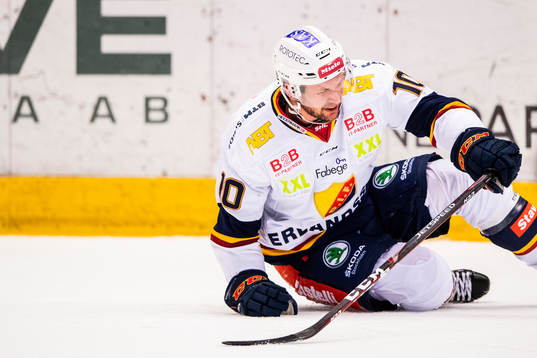 Djurgårdens Niclas Bergfors har ont