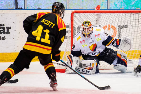 Djurgårdens målvakt Niklas Svedberg