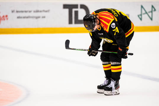 Brynäs Nicklas Danielsson deppar