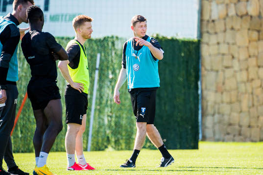 Anders Christiansen och tränare Jon Dahl Tomasson