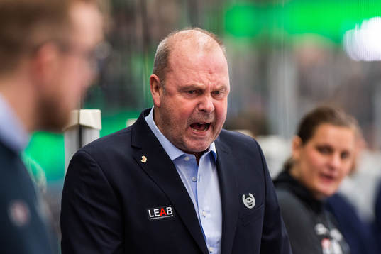 Oskarshamns tränare Per-Erik Johnsson