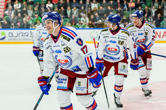Oskarshamns Jonas Engström  jublar